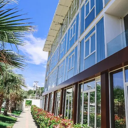 Aria מלון גולם