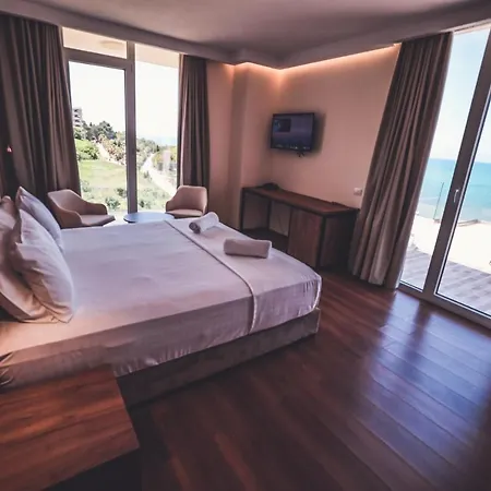 מלון Aria גולם