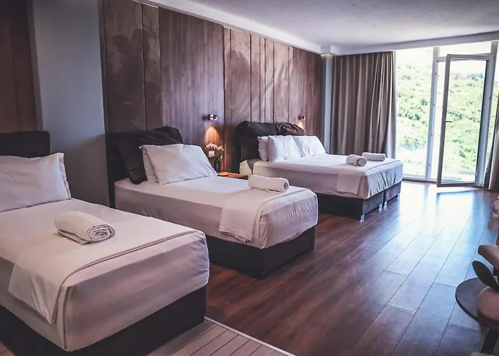 Hotel Aria Golem (Tirana)