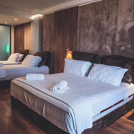 Hotel Aria