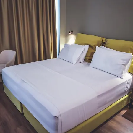 Aria 4*